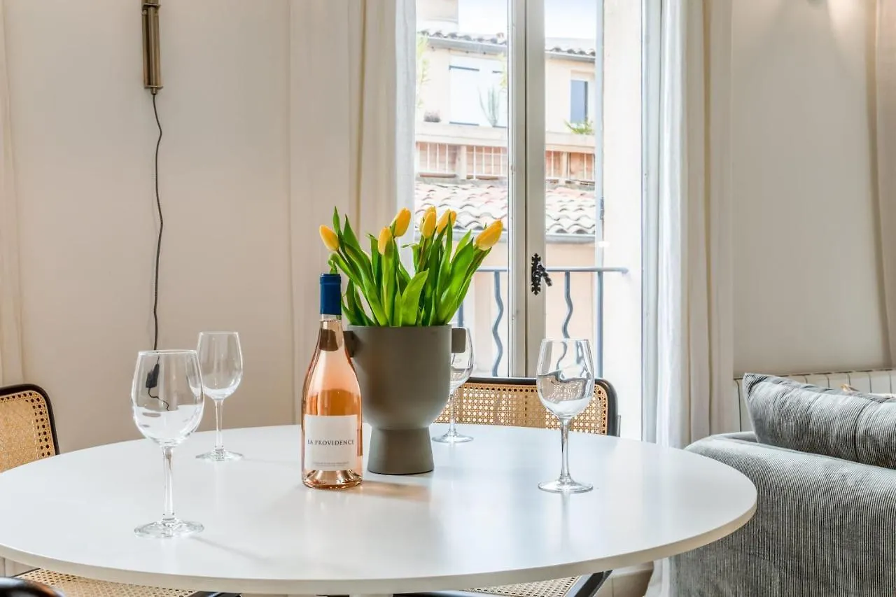 Apartment Appartement Cezanne - Welkeys Aix-en-Provence